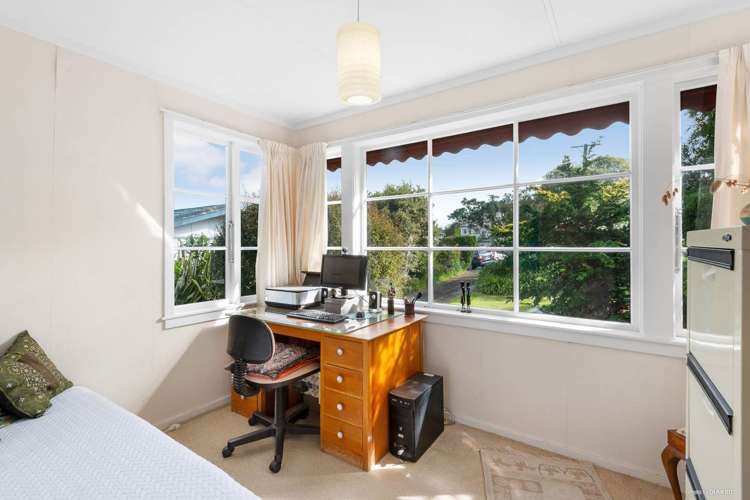 42 Seaview Avenue Northcote_12