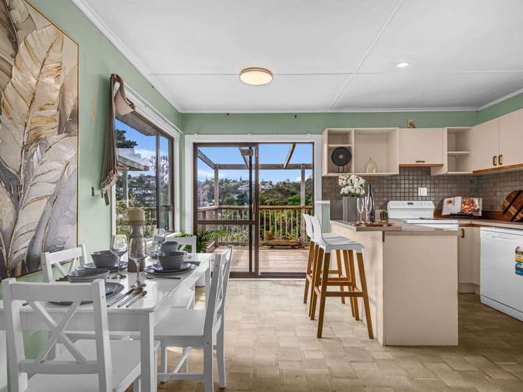 98 Glendale Road Glen Eden_10