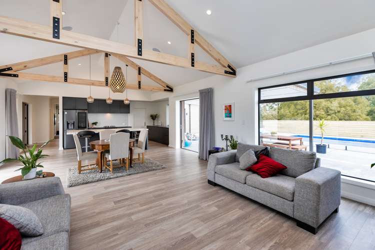 108 Karanui Road Kamo_10