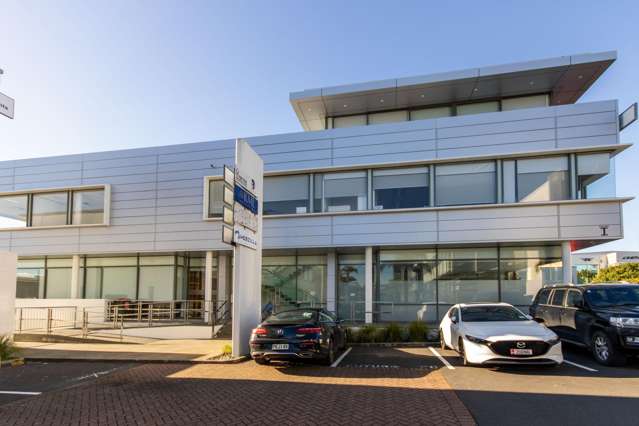 154SQM OFFICE - AVAILABLE NOW!!!