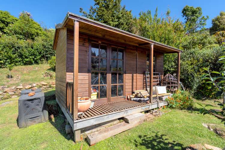 51 Totara Street Ravensbourne_21