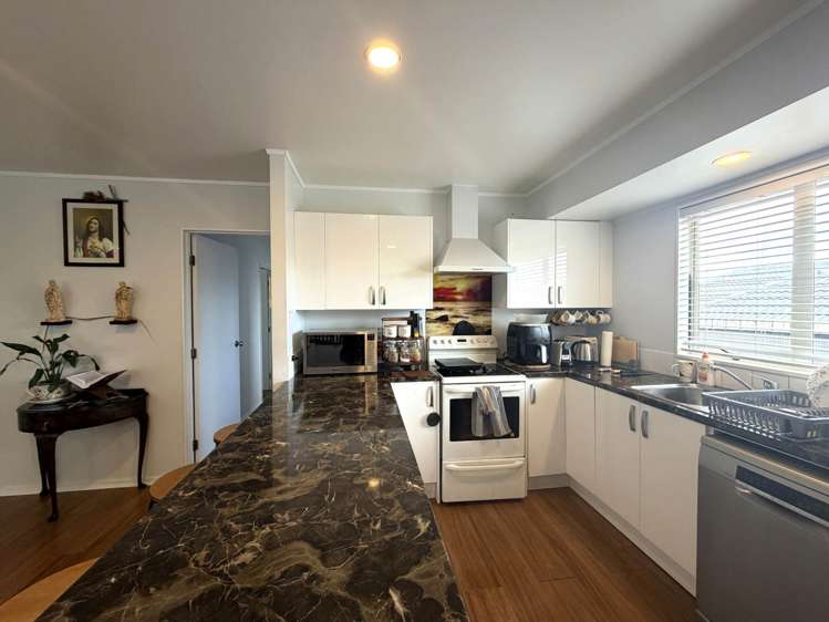 15 Cretian Crescent Henderson_4