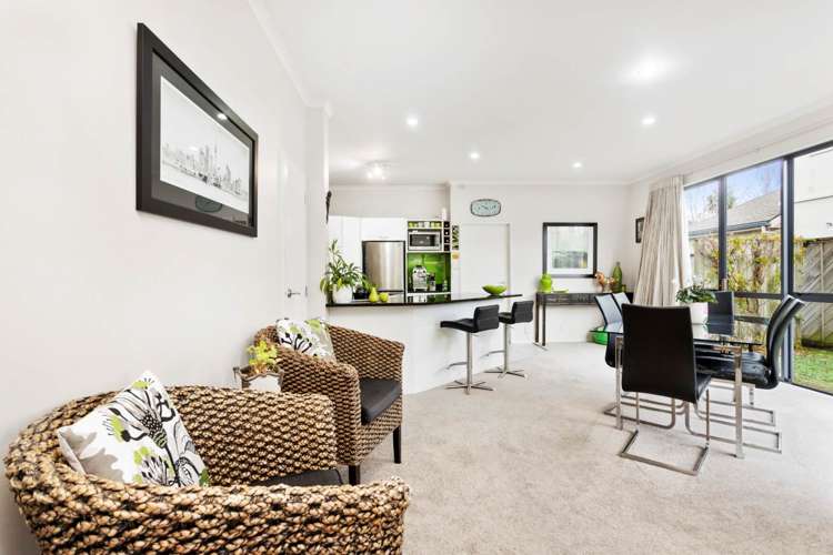 8 Canterbury Park Lane Ellerslie_5