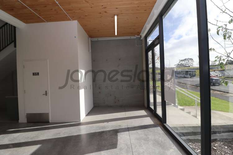 08/11 Northside Drive Westgate_8