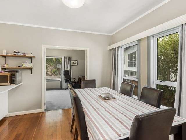 654 River Road Chartwell_3