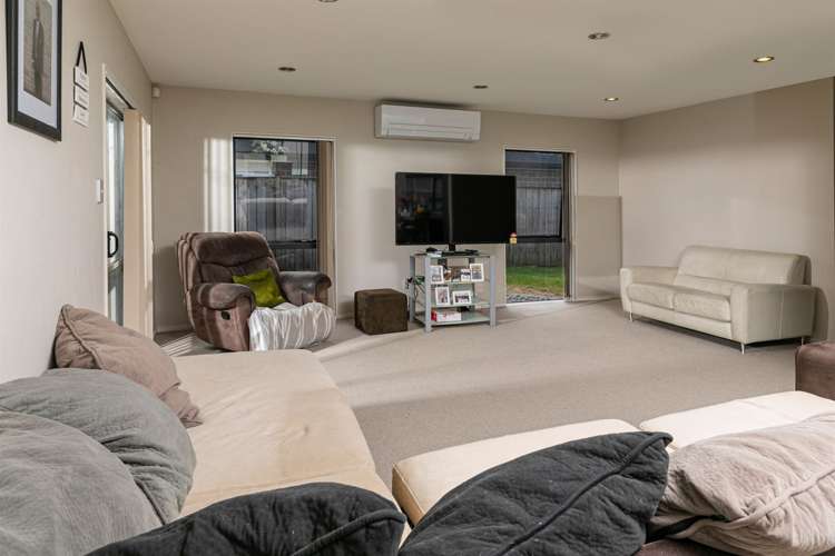 39 Riverglade Parkway Te Atatu South_5