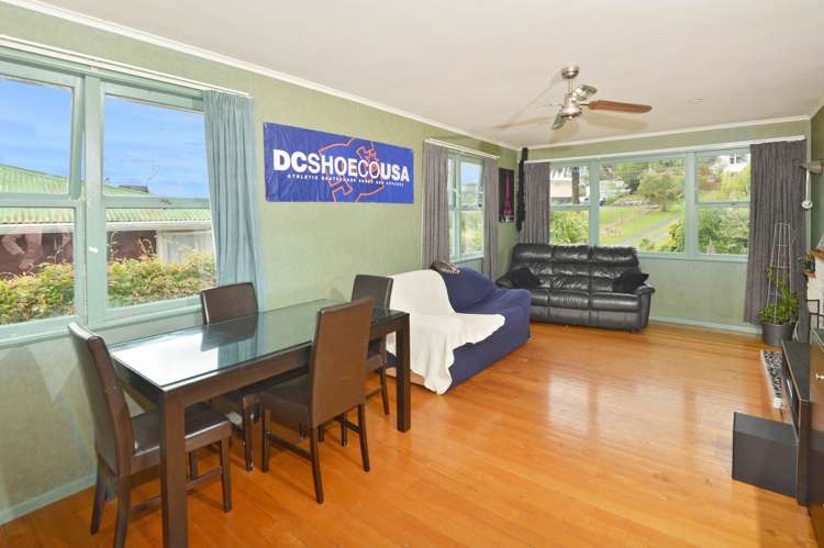 8 Hilltop Avenue Morningside_3