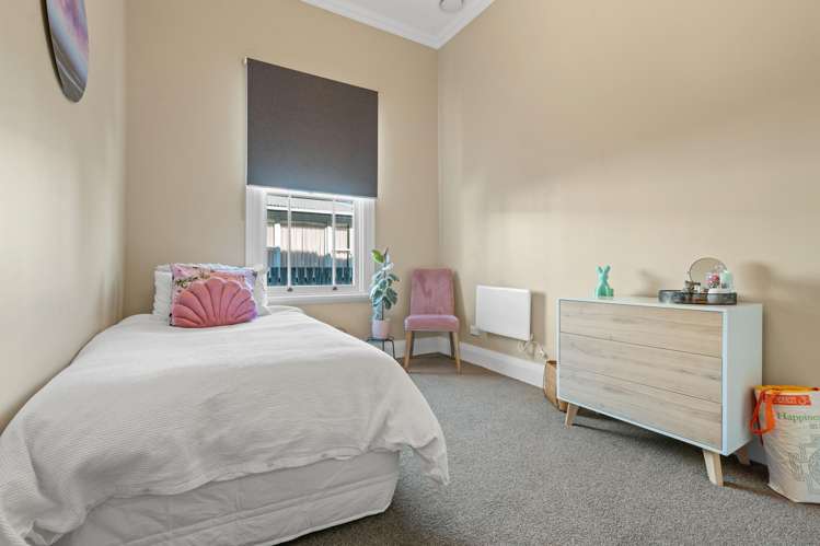 260 High Street North Carterton_21