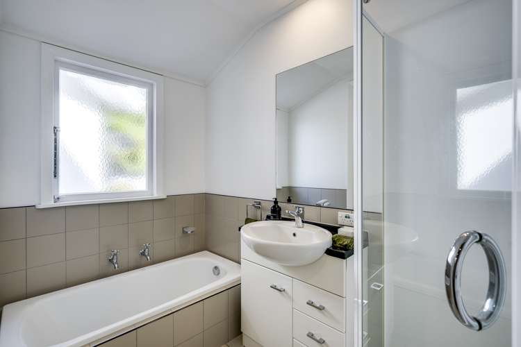 48 Campbell Street Havelock North_17