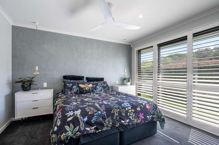 17 Village Lane Stoke_14