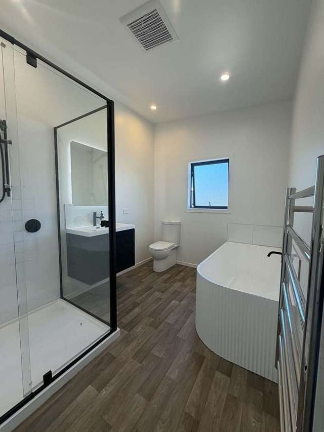 A/1024 Waipuna Street Mahora_4