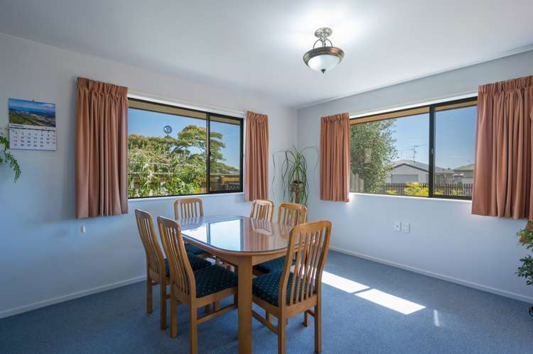 17 Saint James Avenue Richmond_7