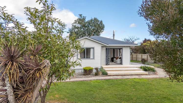 23 Charles Street Carterton_21