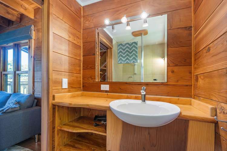 1220F Te Rerenga Kuaotunu Road Kuaotunu_25