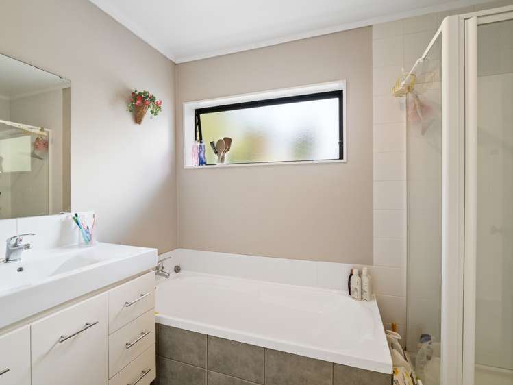 2/49 Carlisle Road Torbay_16