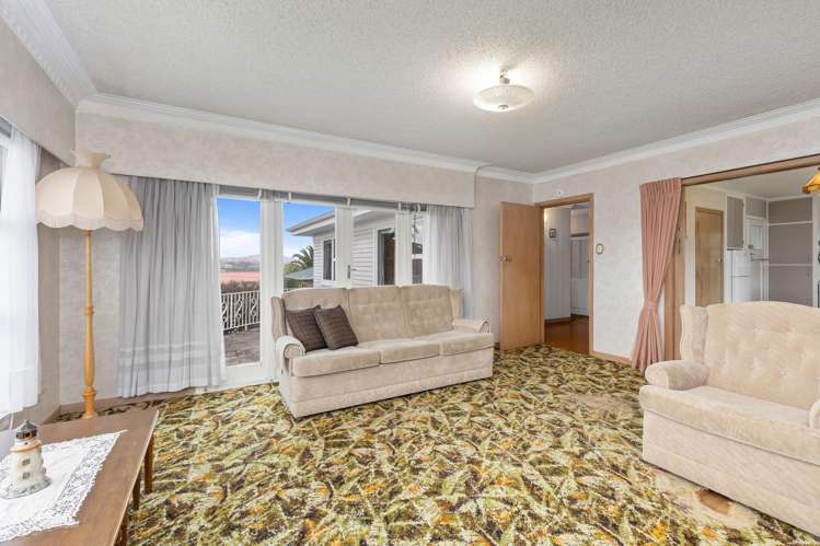 25 Beaubank Road Kelston_7