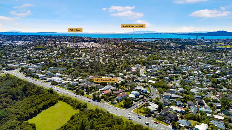 2/219 Glenfield Road Hillcrest_20