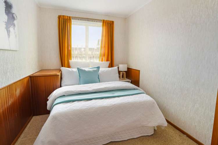 235 Edmonton Road Te Atatu South_8