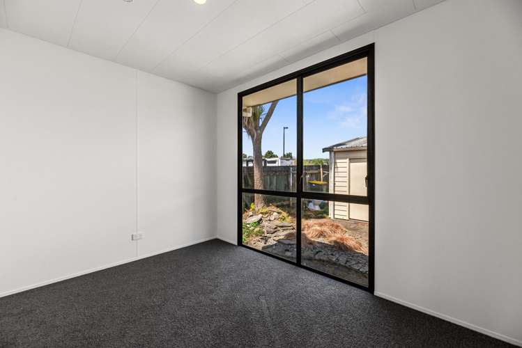 7 Holmburn Street Welcome Bay_11