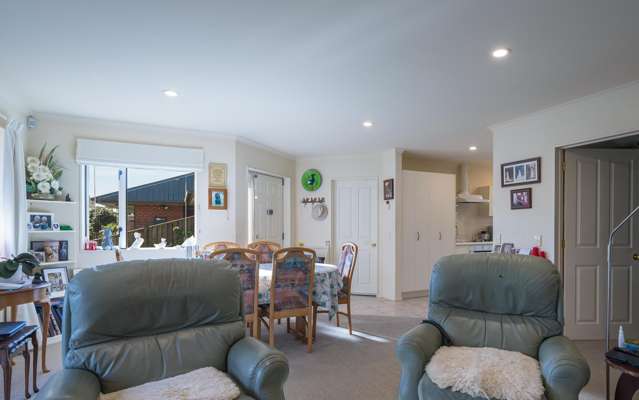 5 Sorrento Way The Wood_4