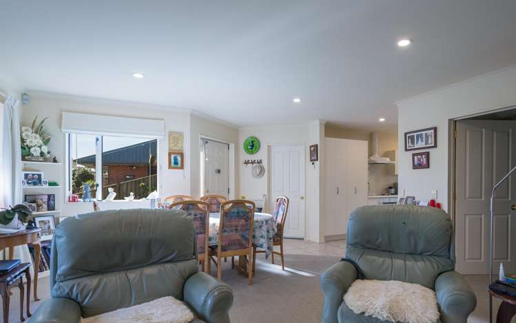 5 Sorrento Way The Wood_4