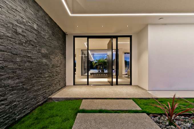 090520spl29_26 Lynwood Gr_Helipx_2020