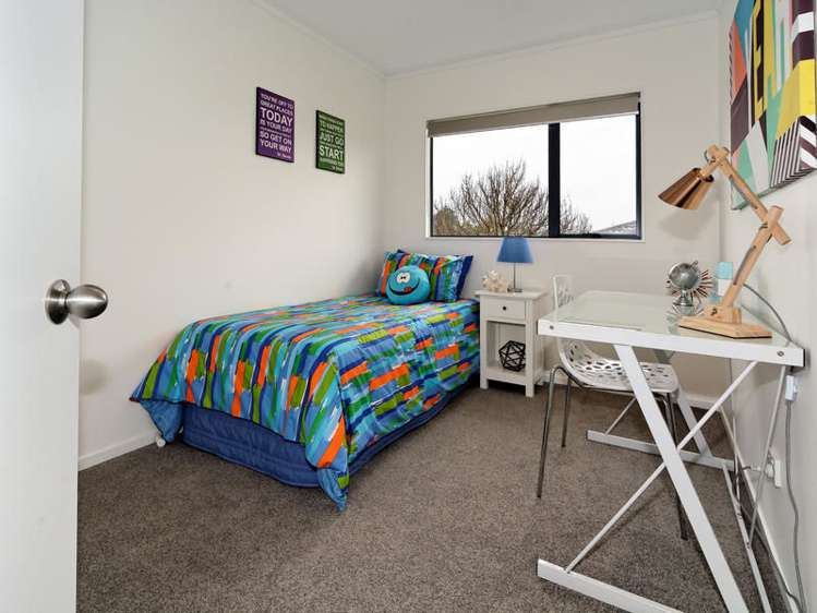 72d Seabrook Avenue New Lynn_10