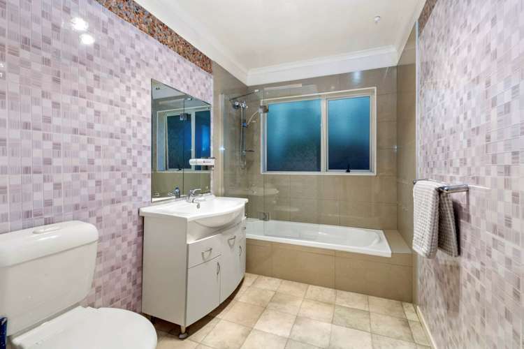 10a Falcarragh Crescent Flat Bush_19