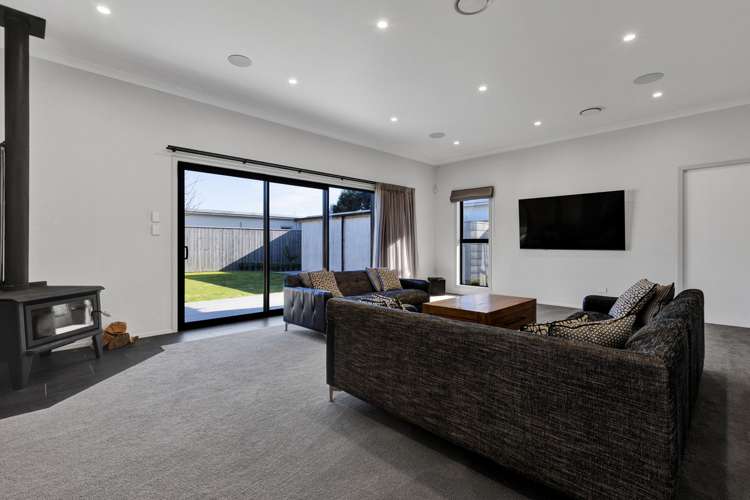 57 Waihi Road Hawera_10