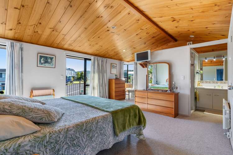 121 Bruce Wallace Place Whangamata_18