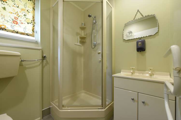 56 Marlborough Crescent Richmond_14