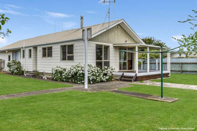 3 Kirkcaldie Grove Levin_27