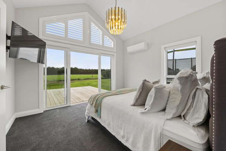 1312 Devon Road Waitara_11