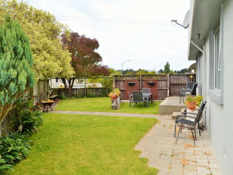 104 Kings Road Leithfield_14