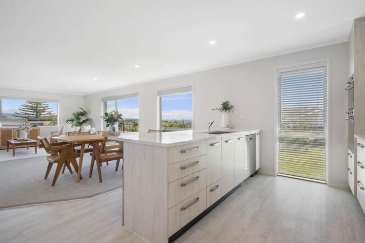 17 Te Kaka Place Omokoroa_11