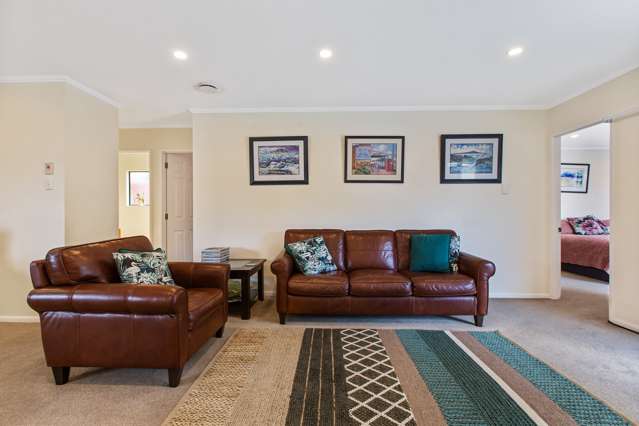 2/37 Orams Road Hillpark_3