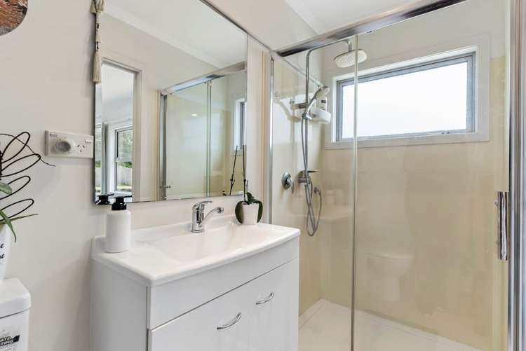 8a Dakota Avenue Beach Haven_15