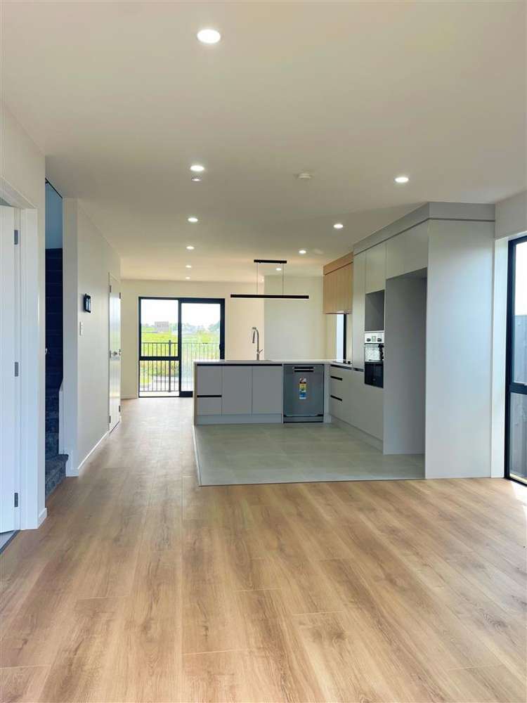 8 Harikoa Way Karaka_7