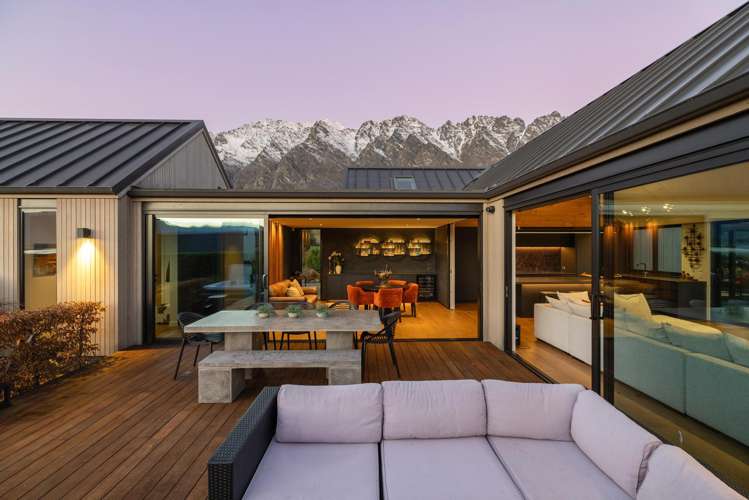 8 Arran Lane Jacks Point_37