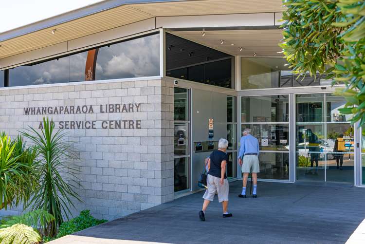 223/17 Link Crescent Stanmore Bay_14