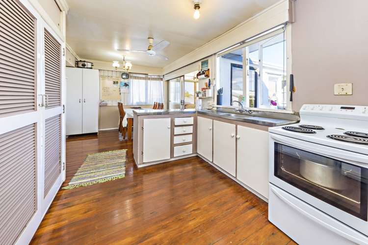 121 Beaumonts Way Manurewa_5