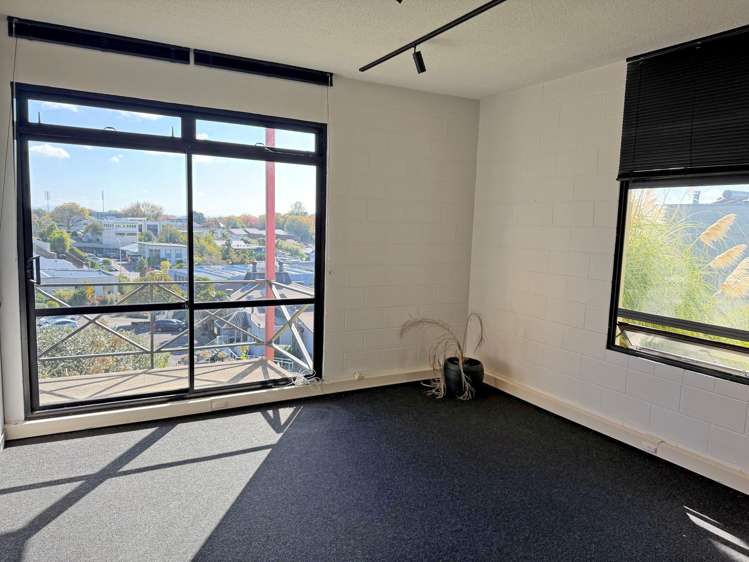 Unit 1/36 Thackeray Street Hamilton Central_1