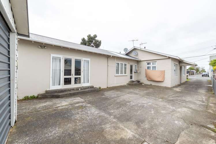 11 and 13 Udy Street Petone_4