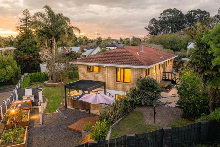 28 Homestead Place Glenview_19