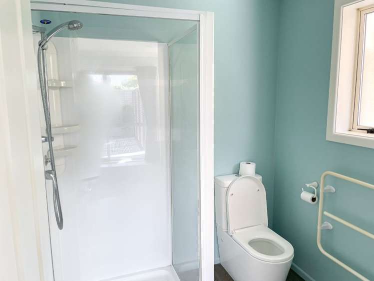 14 Cayman Close Shirley_10