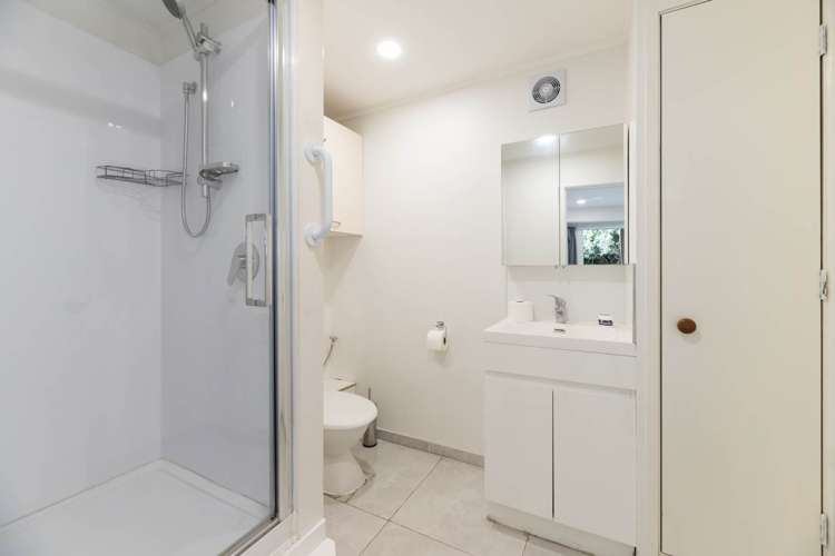 29 Santiago Crescent Unsworth Heights_27