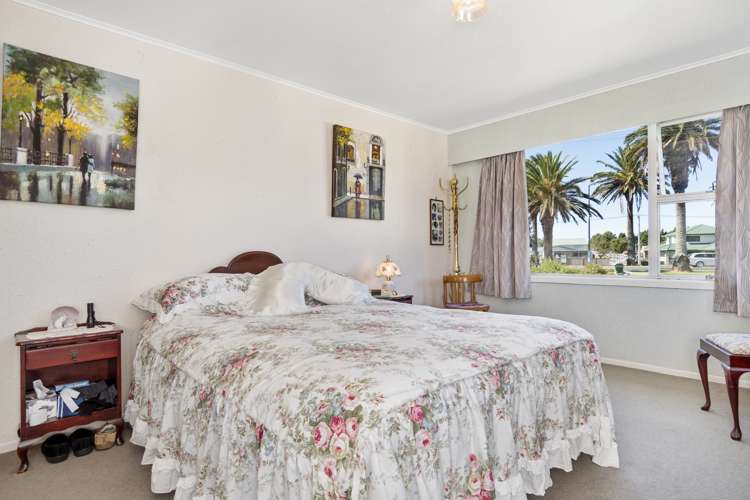 122 Parry Palm Avenue Waihi_16