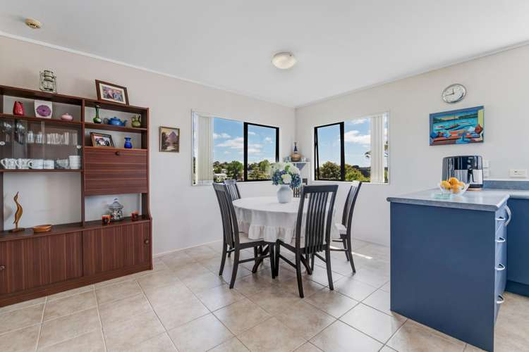 5 Elan Place Stanmore Bay_5