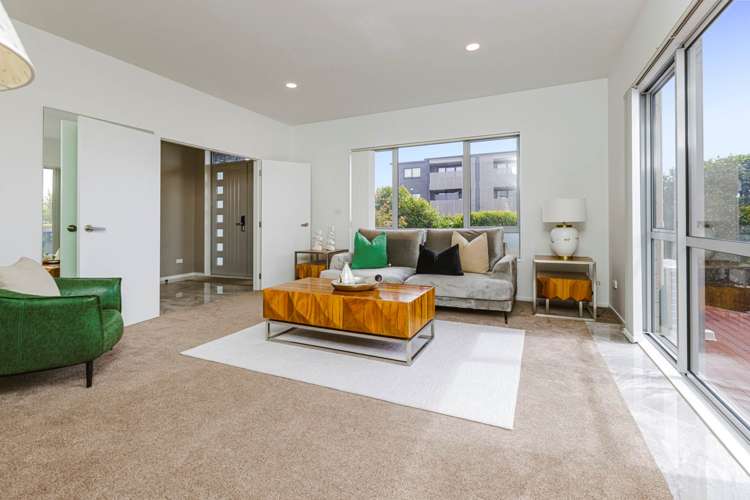 399 Ormiston Road Flat Bush_6