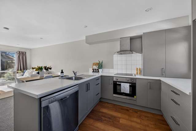 14/190 Lincoln Road Addington_2
